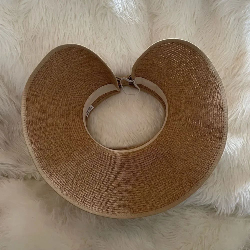 Tan straw sun visor hat - Picture 3 of 4